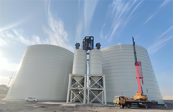 镜铁区大型钢板库